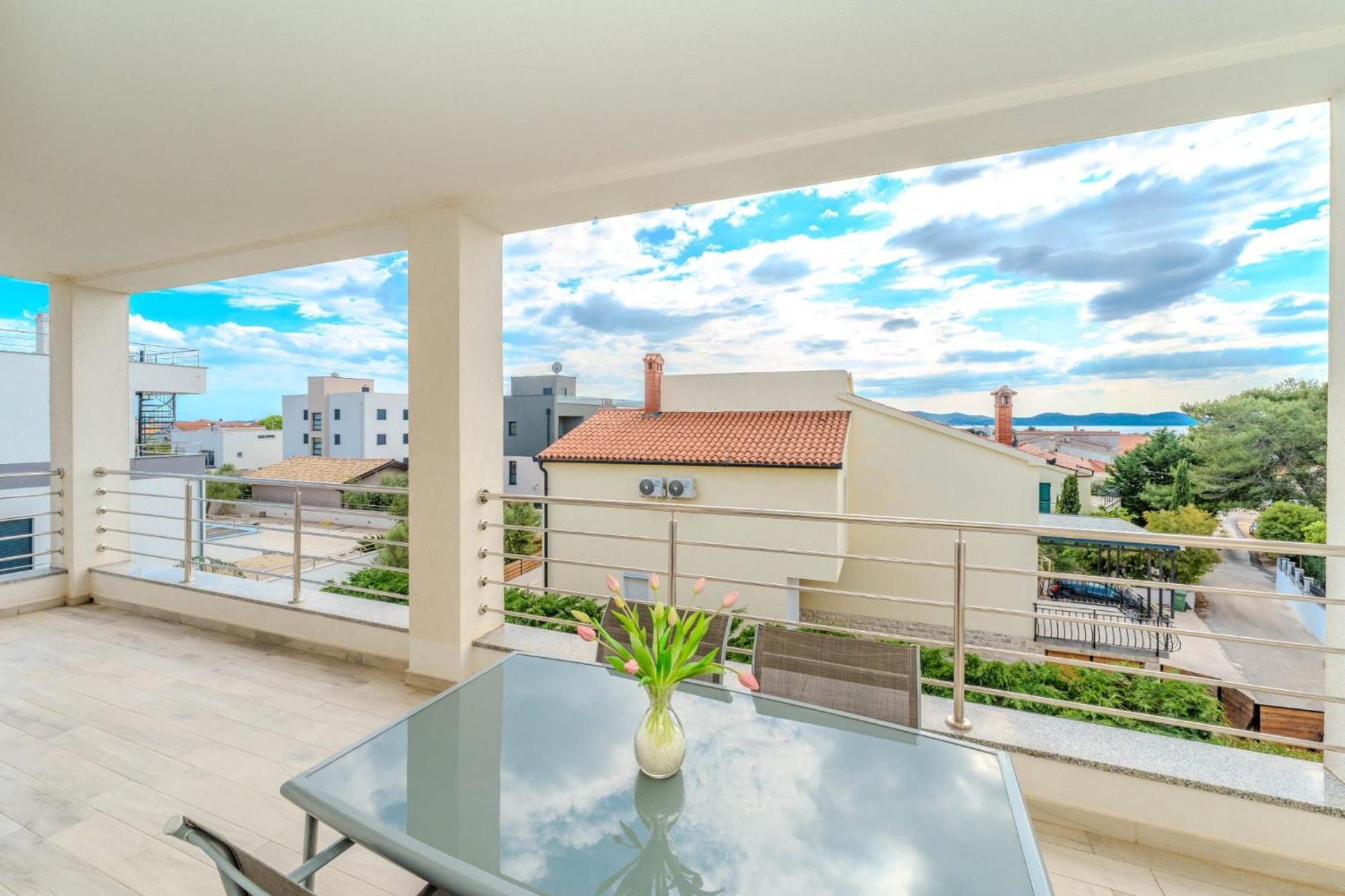 Apartment Deluxe Villa Carlotta Zadar Exteriér fotografie